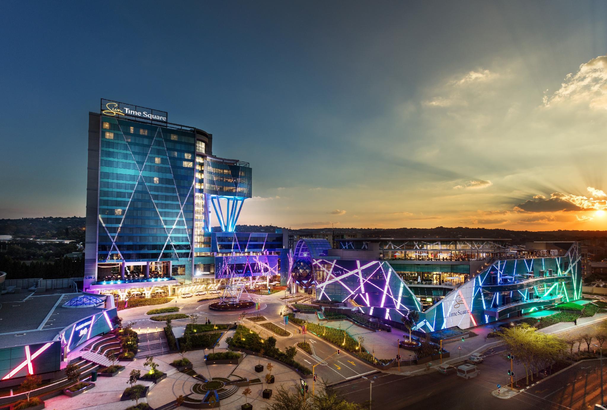 The Maslow Hotel, Time Square Pretoria-Noord Exteriör bild